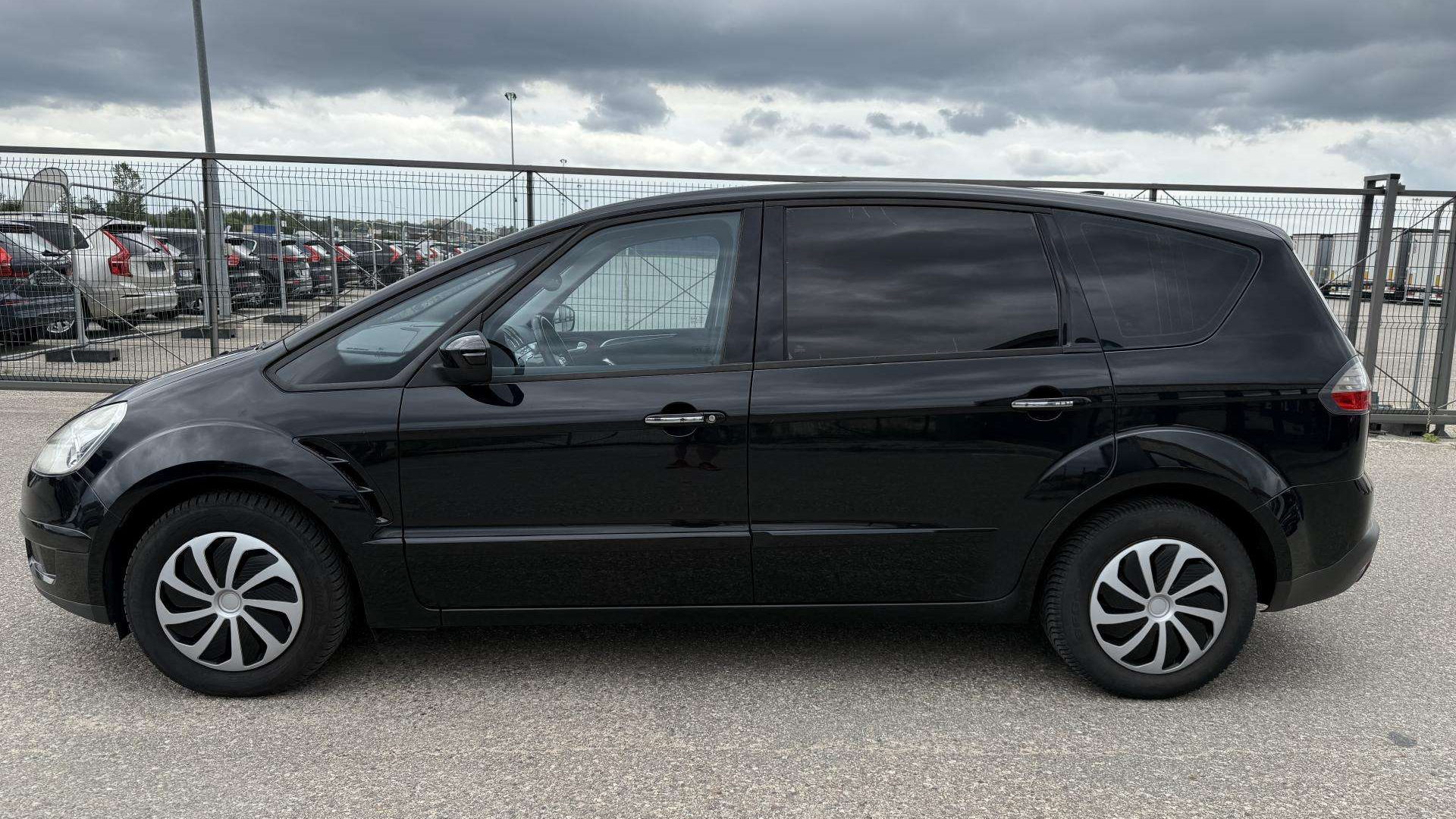 Ford S-Max 2.2 TDCi Apžvalga