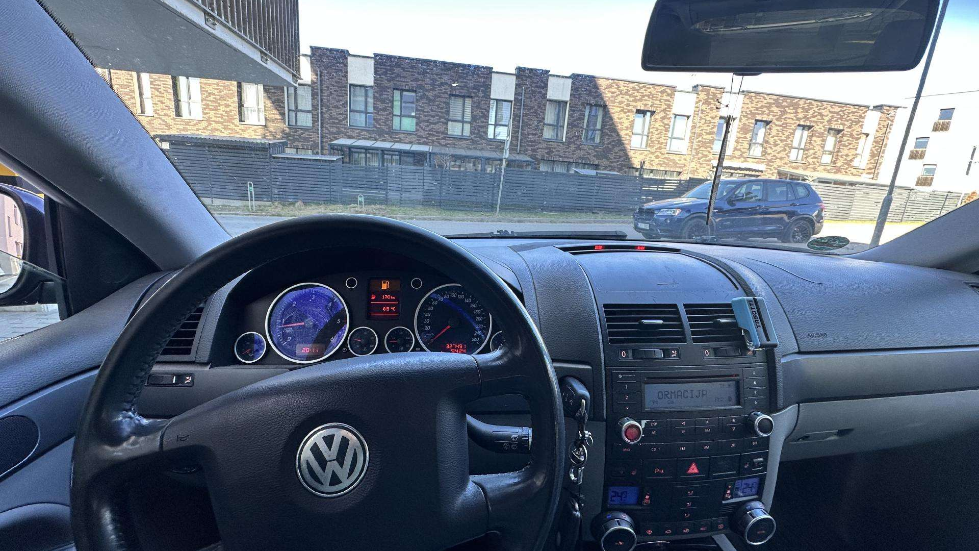 Volkswagen Touareg 2.5 TDI 128 kW Apžvalga
