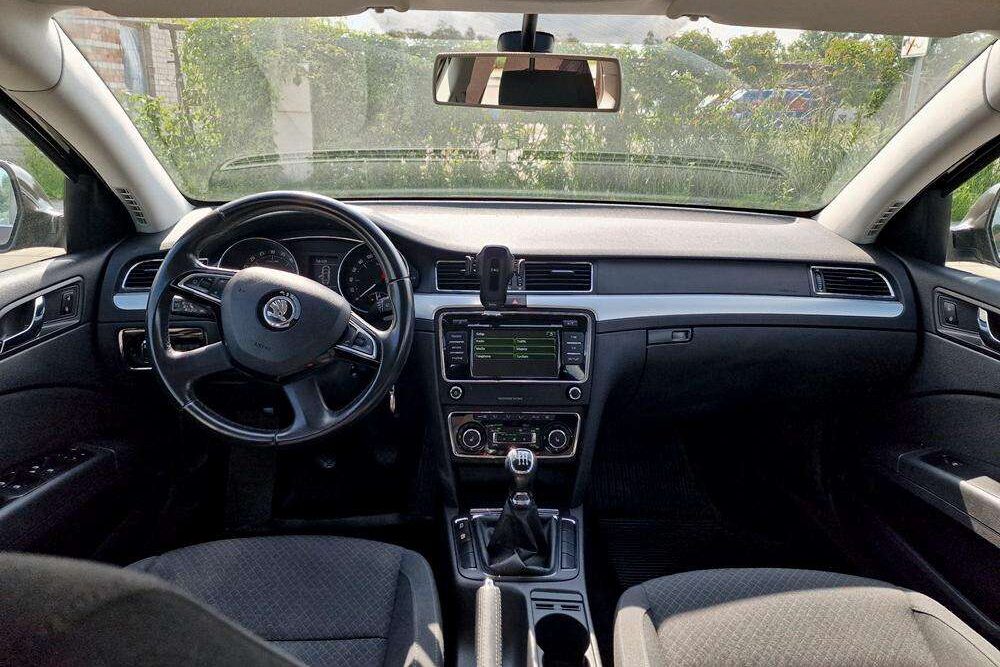 Vairuotojų atsiliepimai apie Škoda Superb 2.0 TDI 103kW