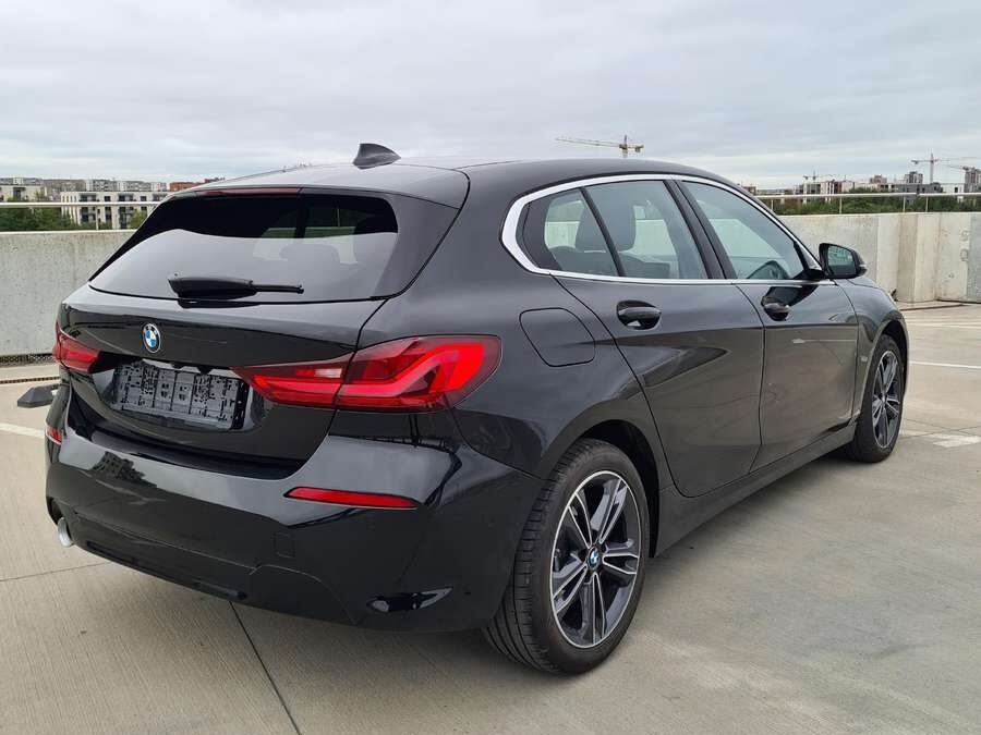 BMW 1 serijos apžvalga ir modelių skirtumai