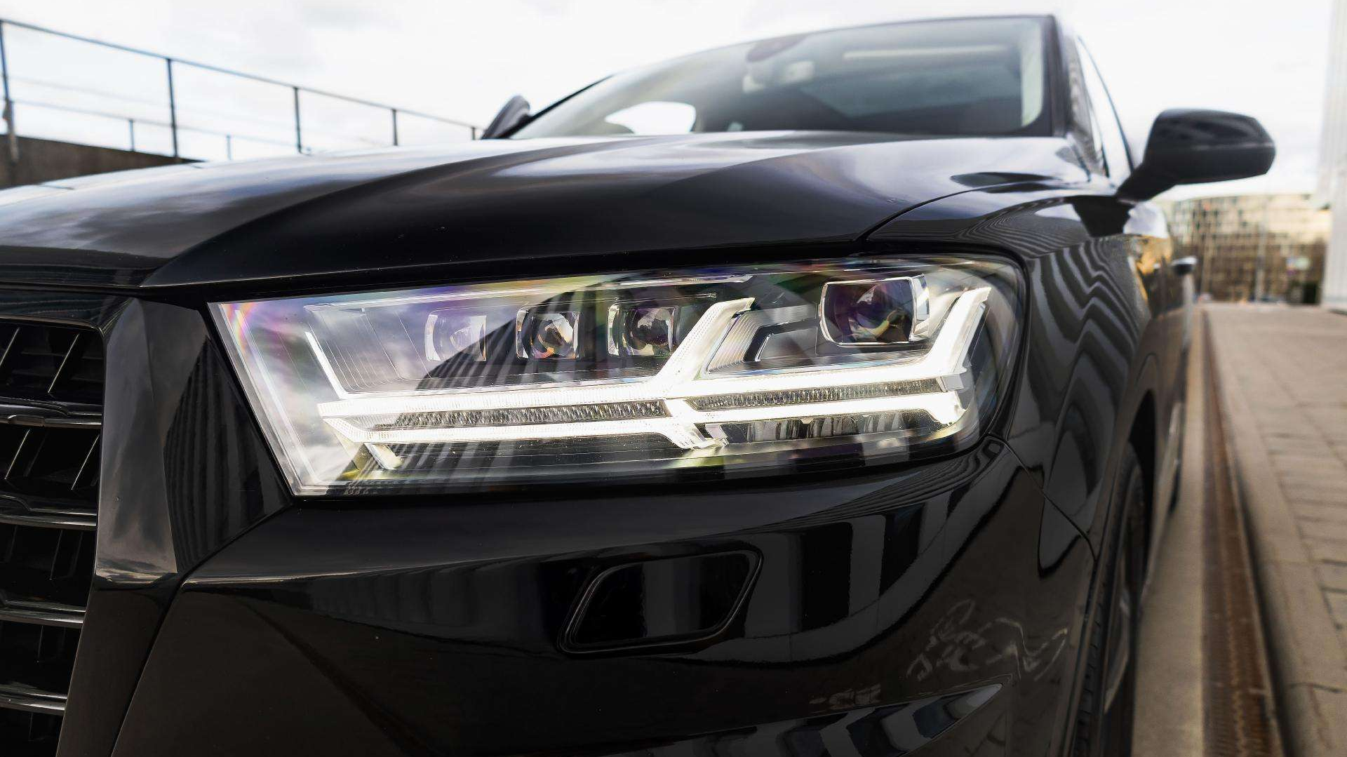 Audi Q7 Kuro Sąnaudos: Benzinas, Dyzelis ir Realūs Skaičiai
