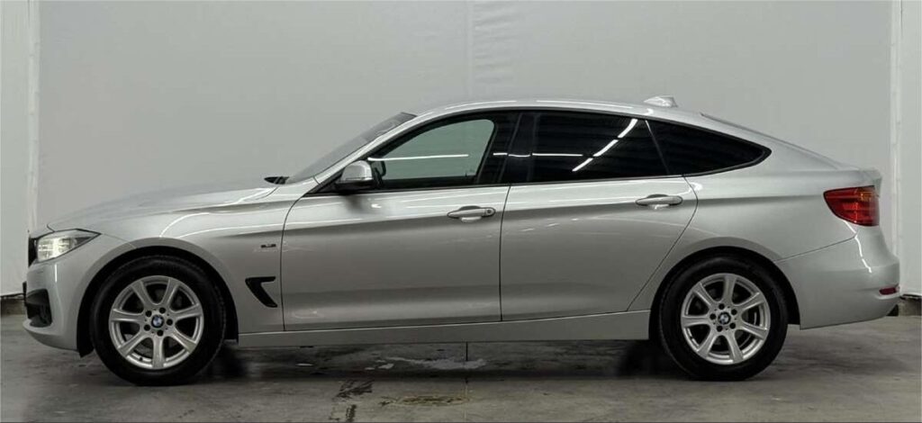 Modelio atskirtis ir istorija