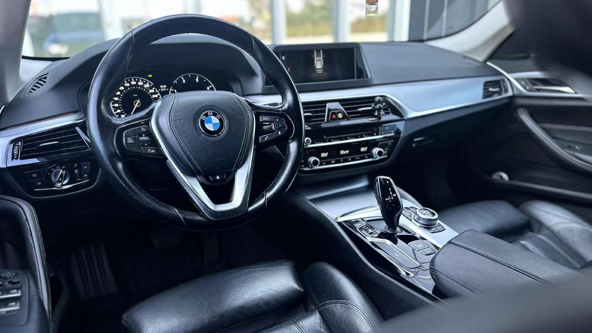 BMW 5 serijos patikimumas ir dažniausios problemos pagal kartas