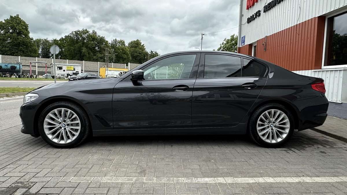 Techniniai duomenys ir variklių pasirinkimas