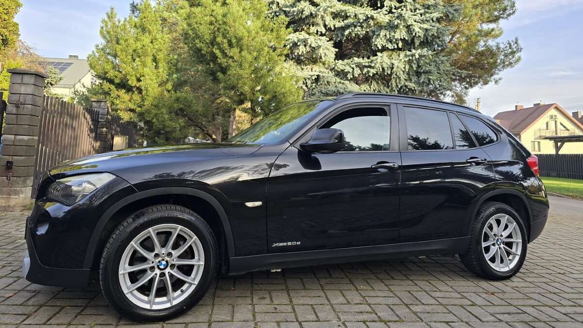 Kokie varikliai montuojami į BMW X1