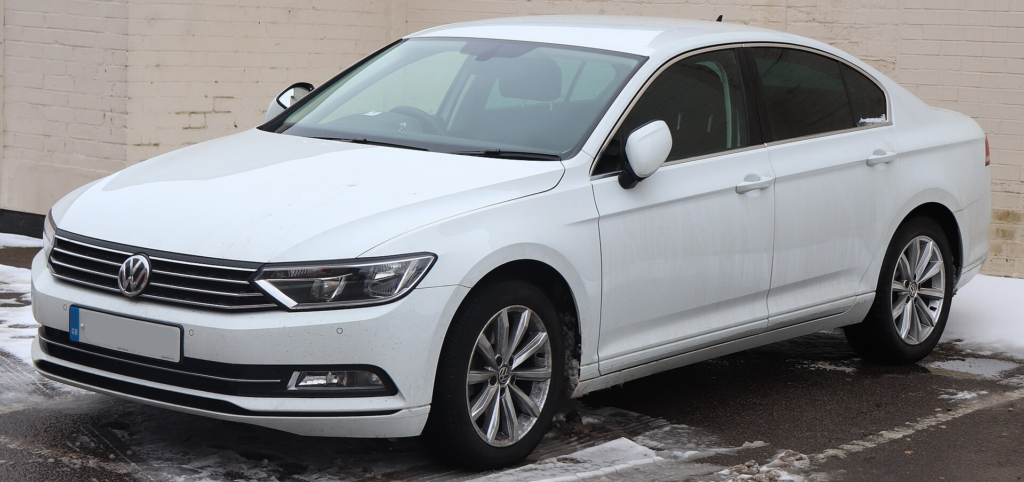 Volkswagen Passat – visi modeliai