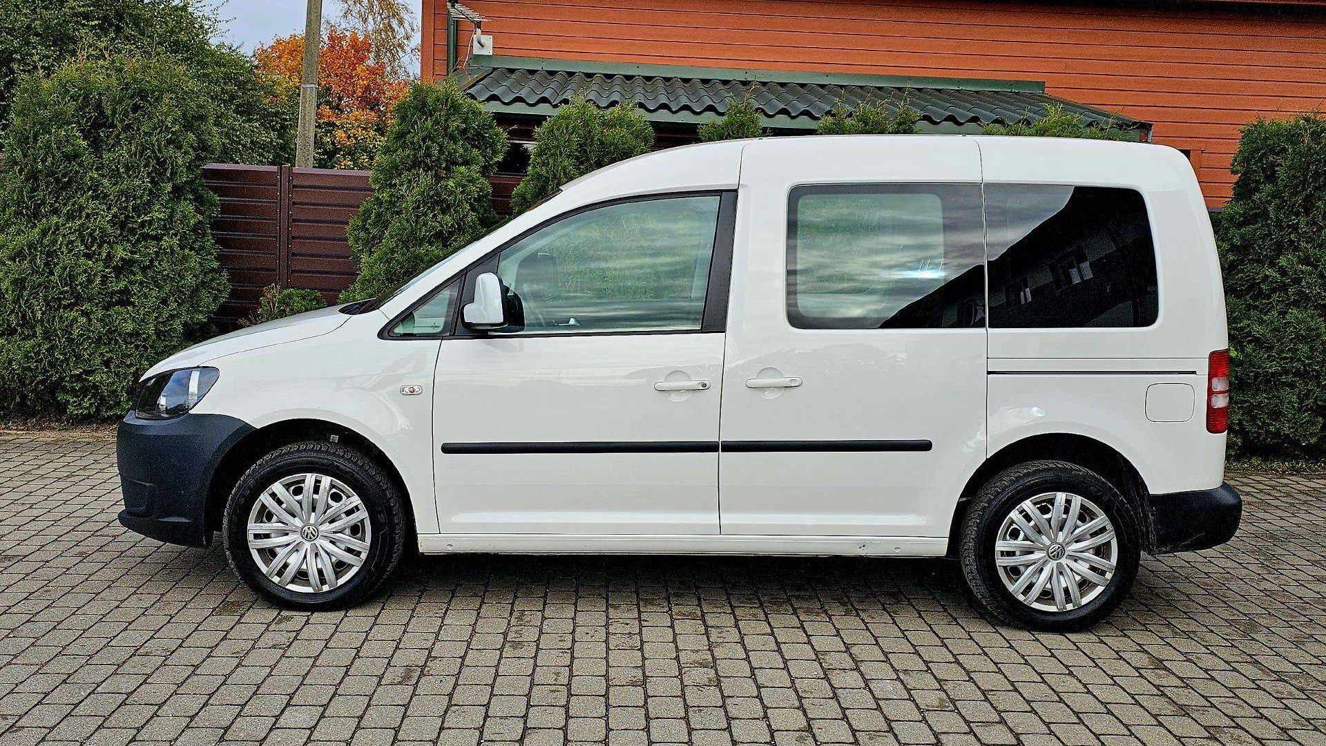 Volkswagen Caddy Atsiliepimai: Patikimumas, Kuro Sąnaudos ir Vairuotojų Patirtis