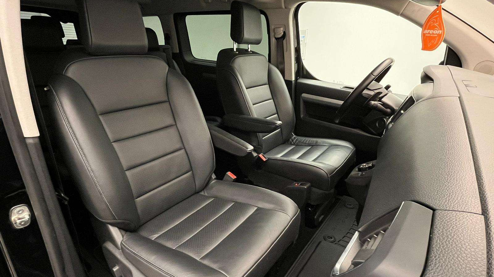 Toyota Proace Verso Apžvalga: Atsiliepimai, stipriosios ir silpnosios vietos