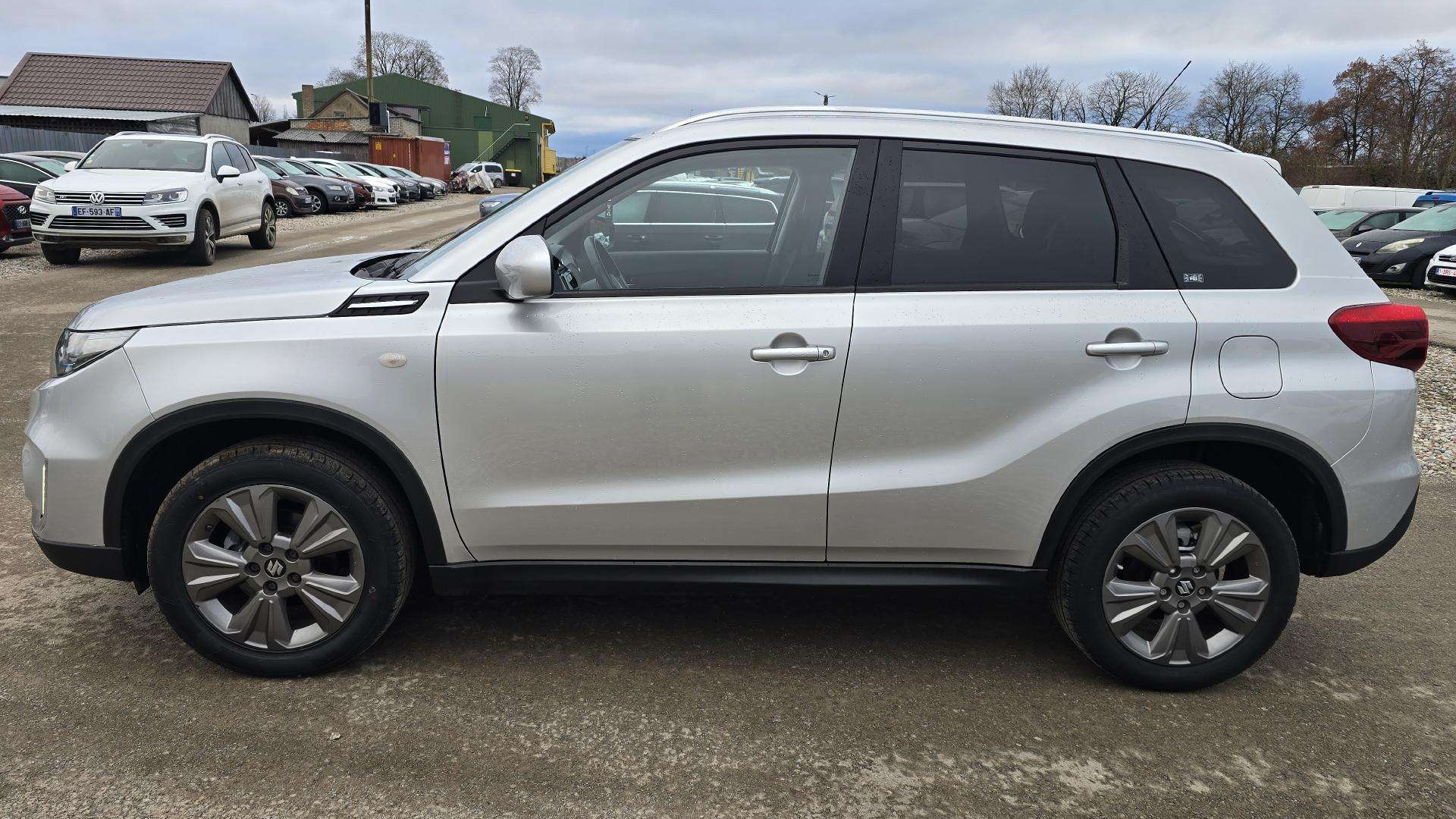 Suzuki Vitara Hybrid atsiliepimai