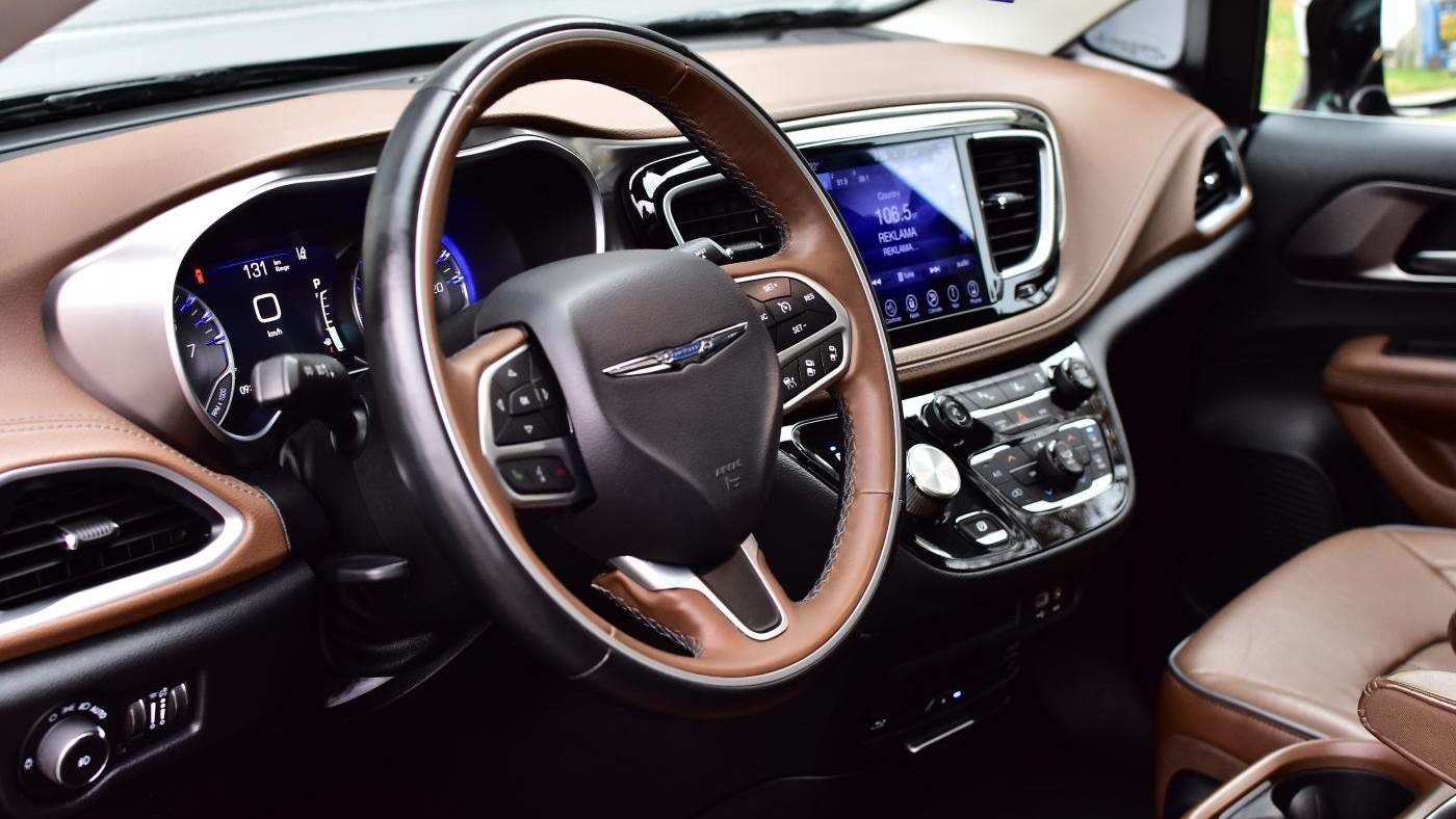 Chrysler Pacifica 2017 — atsiliepimai, patikimumas ir naudotojų pastebėjimai