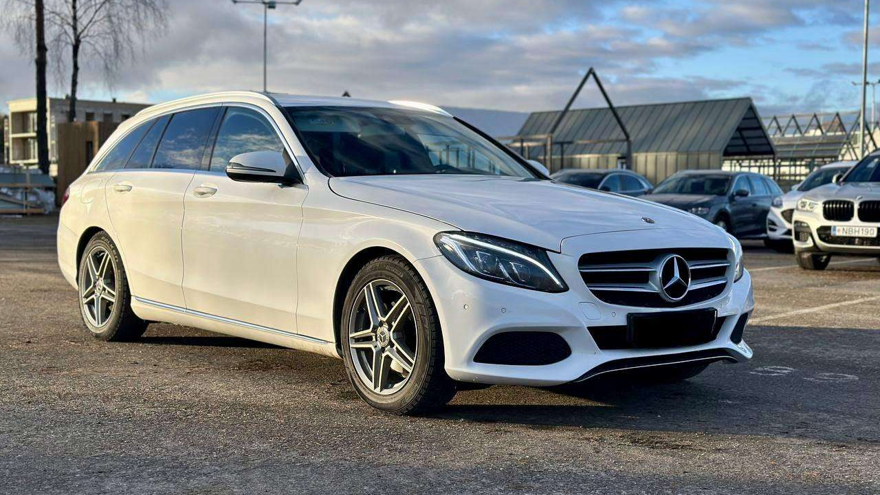 Mercedes-Benz C klasė Apžvalga: Atsiliepimai, ligos, kuro sąnaudos