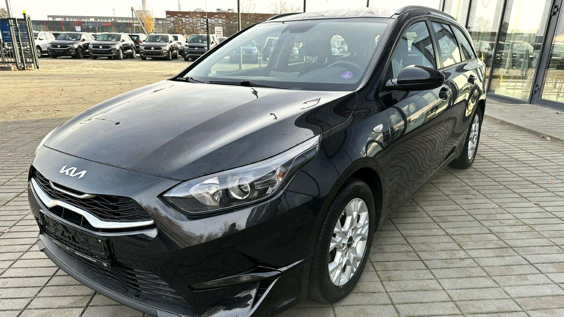 KIA automobilių apžvalga: Atsiliepimai, patikimumas, kuro sąnaudos