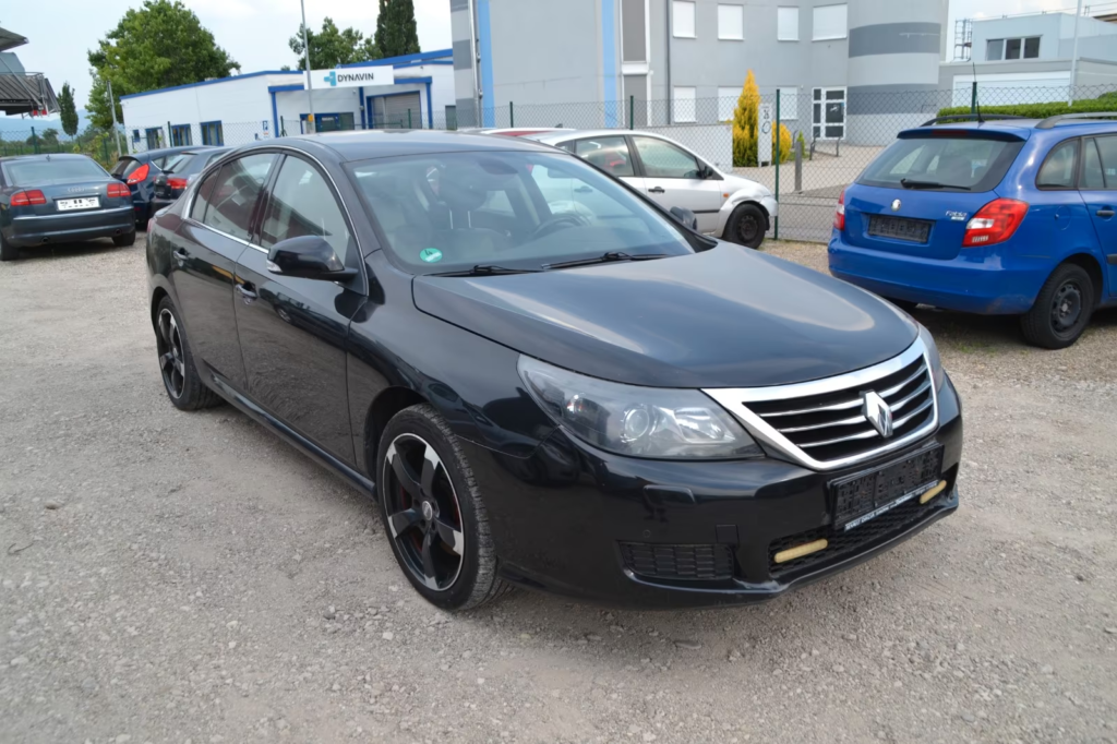 Renault Latitude Apžvalga: atsiliepimai, patikimumas, sąnaudos