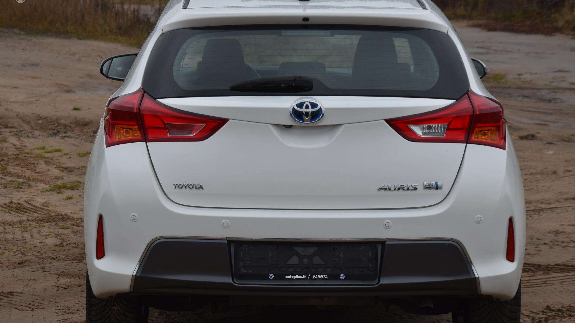 Toyota Auris Hybrid atsiliepimai: patirtis, patikimumas ir kuro sąnaudos