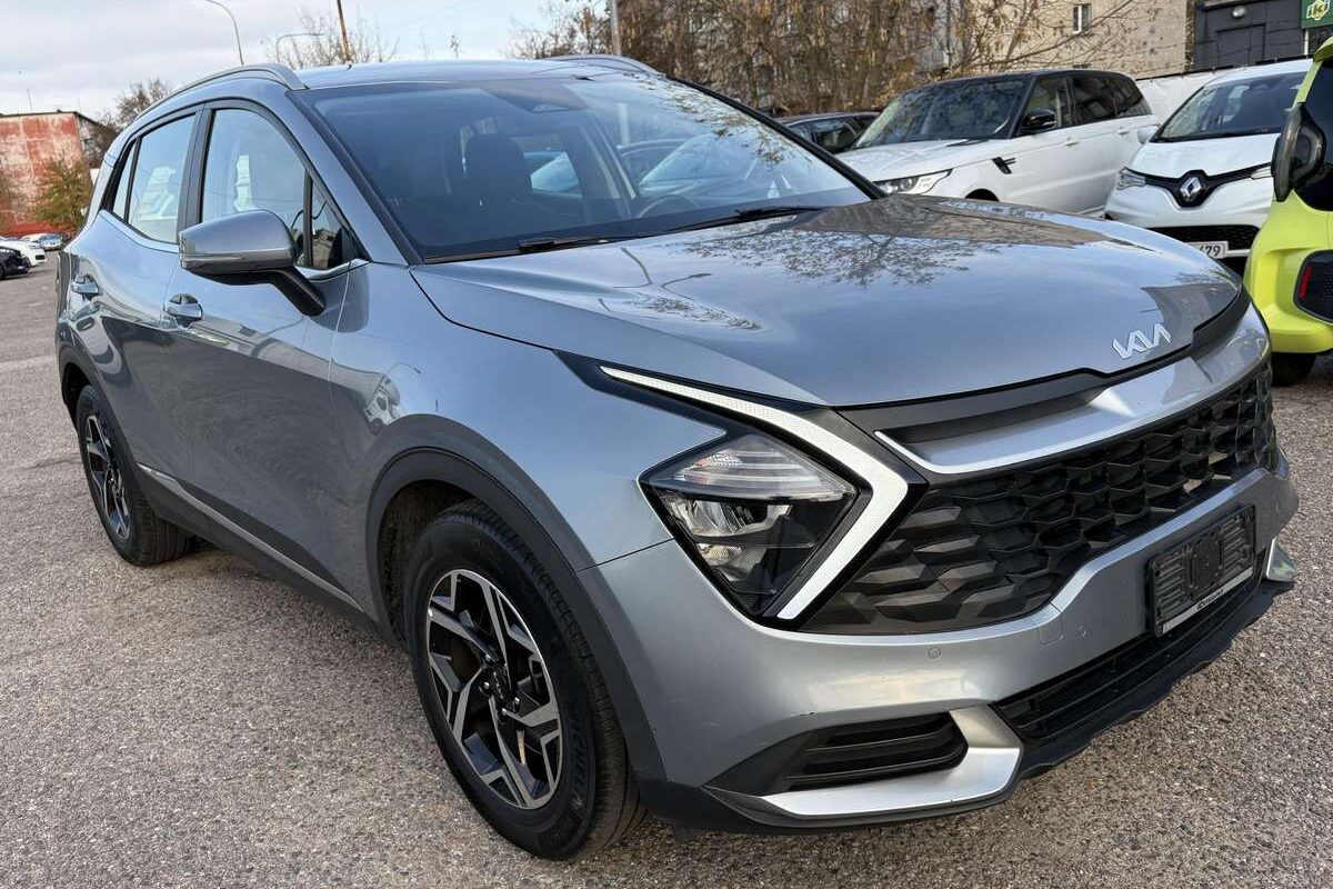 Praktiniai patarimai renkantis Kia Sportage 2022 pagal vairuotojų atsiliepimus