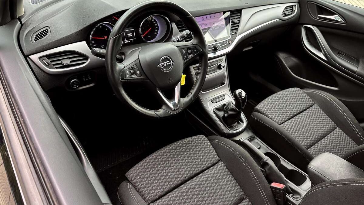 Ar verta pirkti Opel Astra 2016 šiandien?