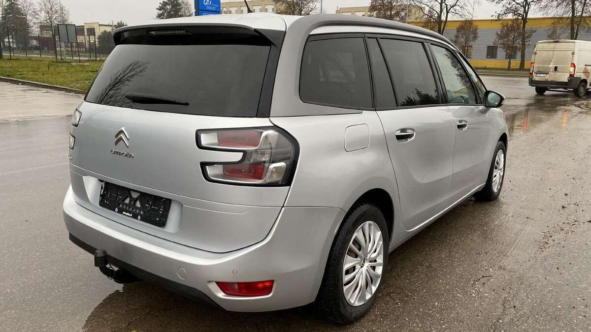 Citroën C4 Grand Picasso 2014 pliusai ir minusai