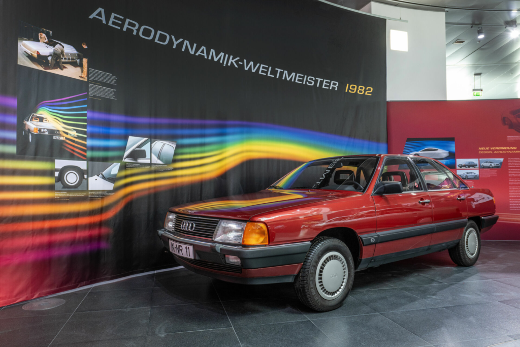 Audi muziejus Vokietijoje: kur gimsta markės istorija ir legendiniai modeliai