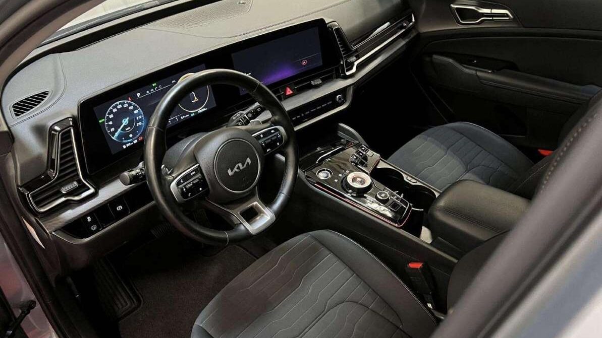 Varikliai ir transmisijos