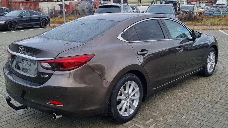 Kas yra Mazda 6 2016?
