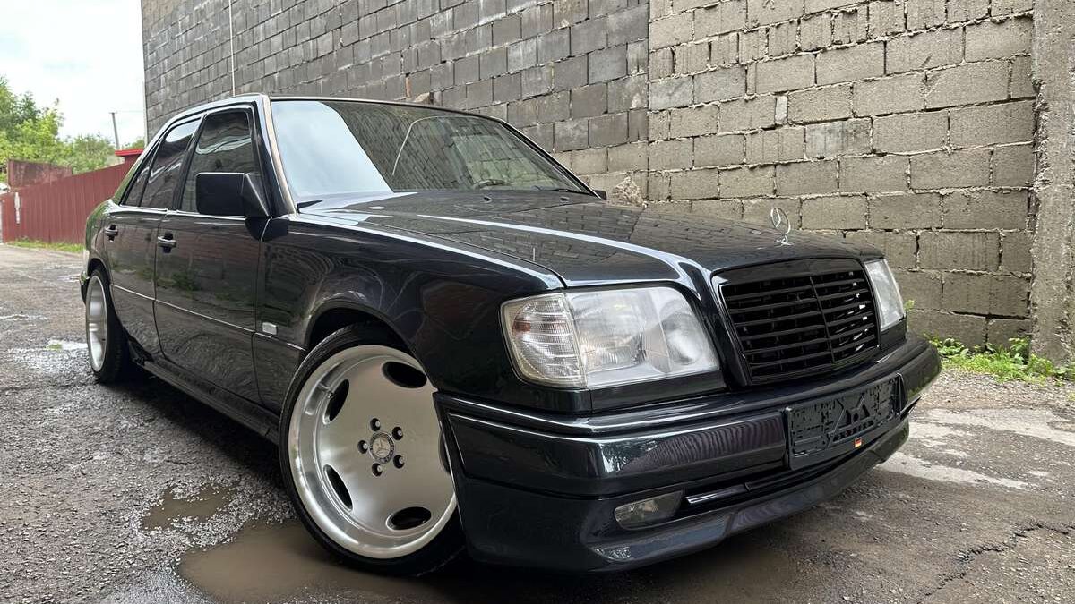 Variklis ir pavarų dėžė (Mercedes Benz E320)