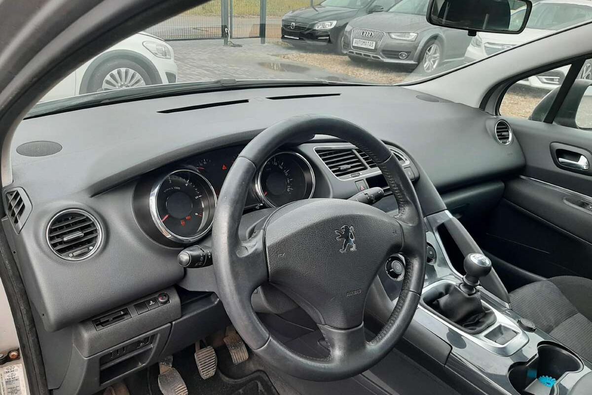 Patikimumas ir dažniausios Peugeot 3008 2010 problemos