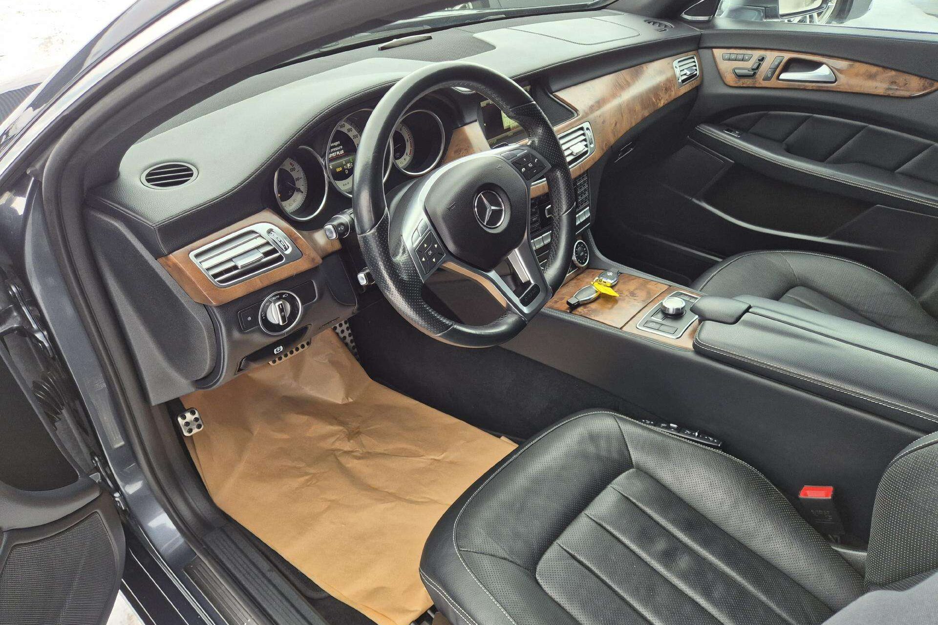 Mercedes Benz CLS kuro sąnaudos