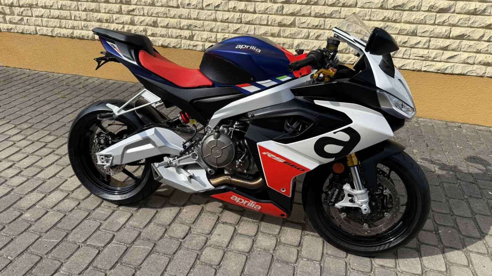 Aprilia RS 660 kuro sąnaudos ir greitis