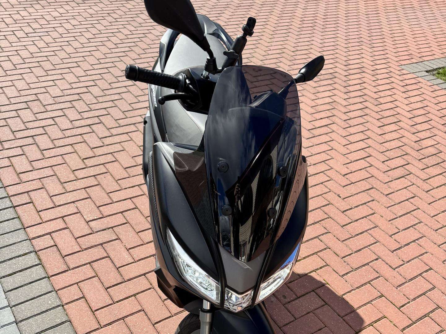 Apžvalga: kuo šis motoroleris išsiskiria?