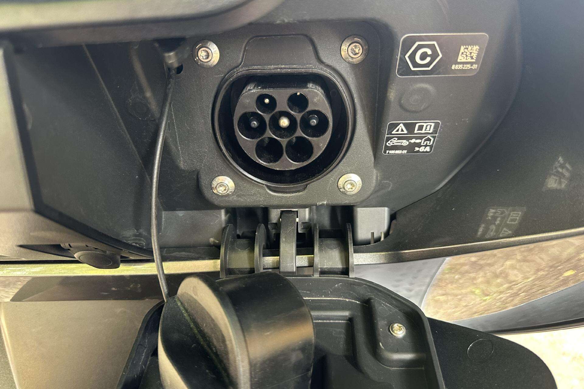 Greitis, įkrovimas ir nuvažiuojamas atstumas