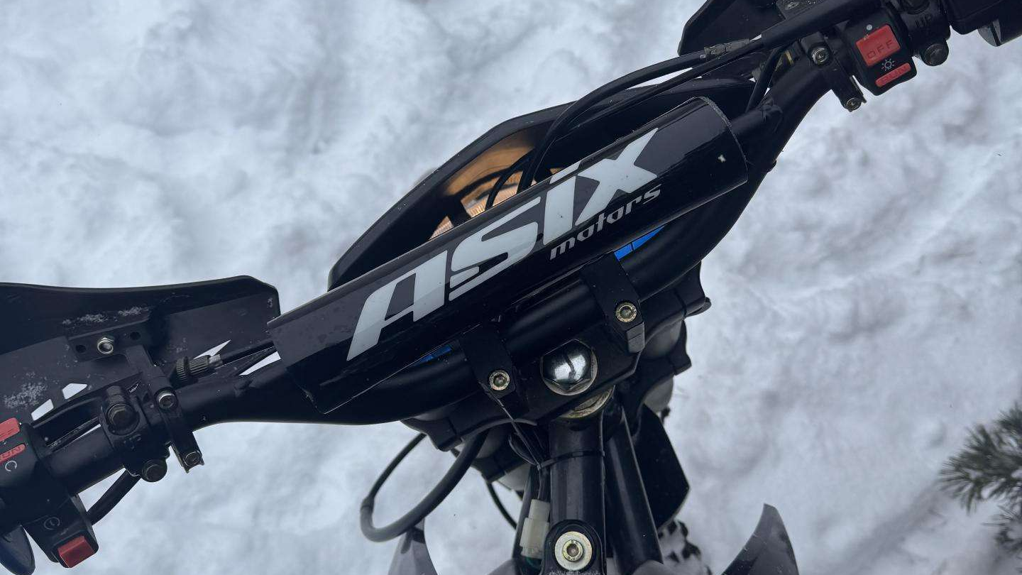 Asix Lizzard 125 Apžvalga