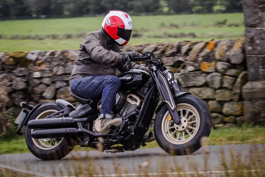 Benda Napoleon 500 Apžvalga: Atsiliepimai, variklis, sąnaudos ir ar verta pirkti?