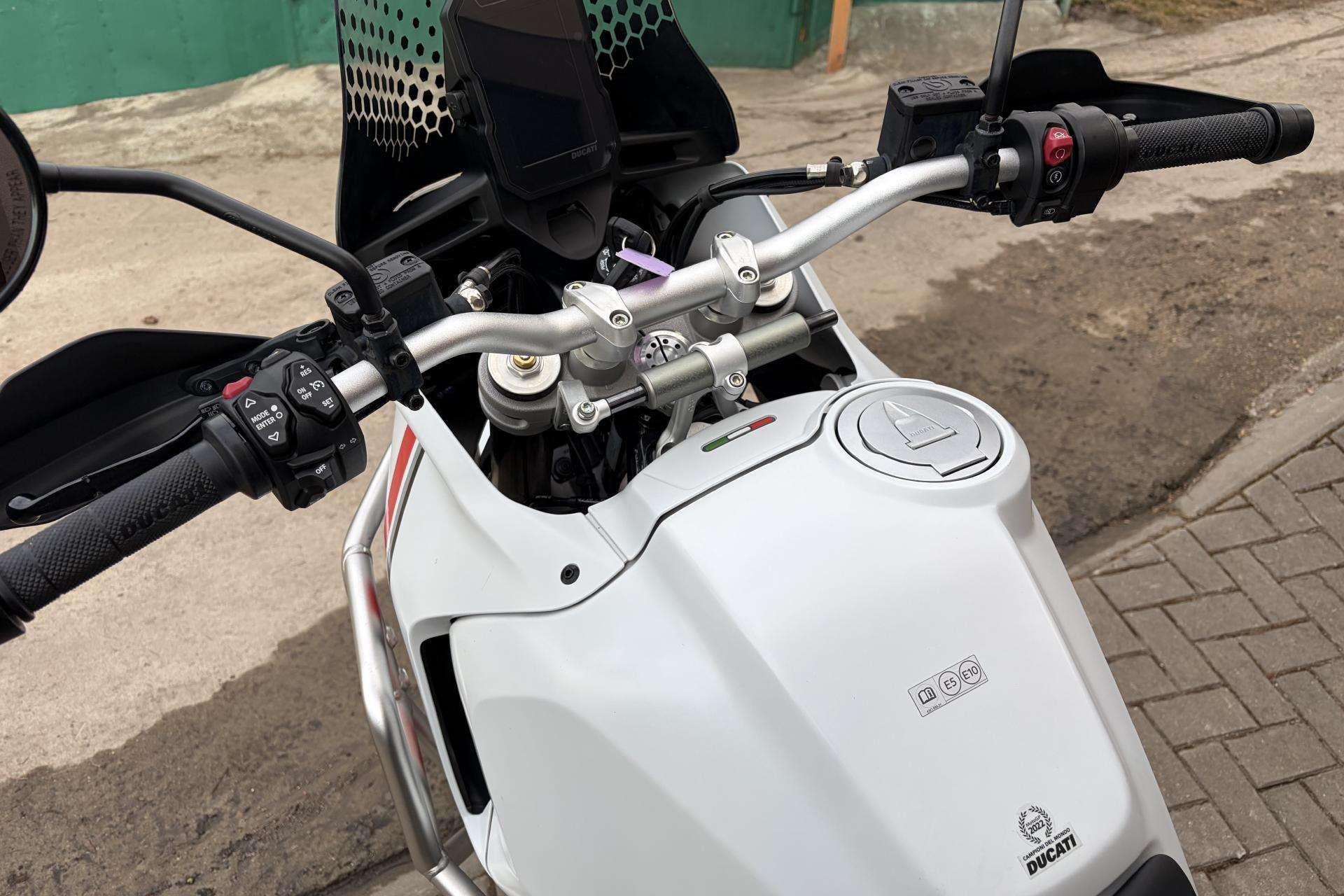 Ducati DesertX Apžvalga