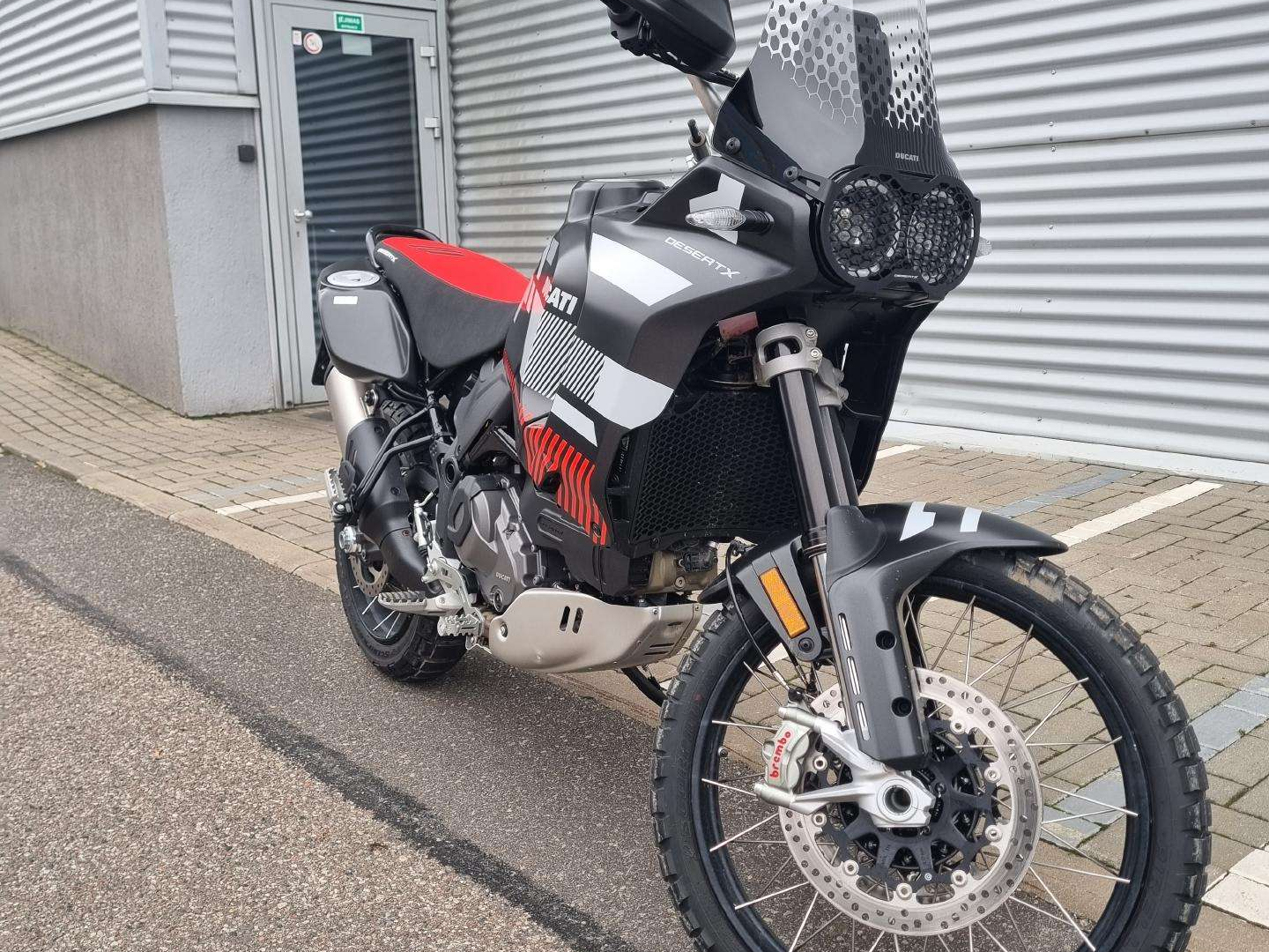 Ducati DesertX Apžvalga