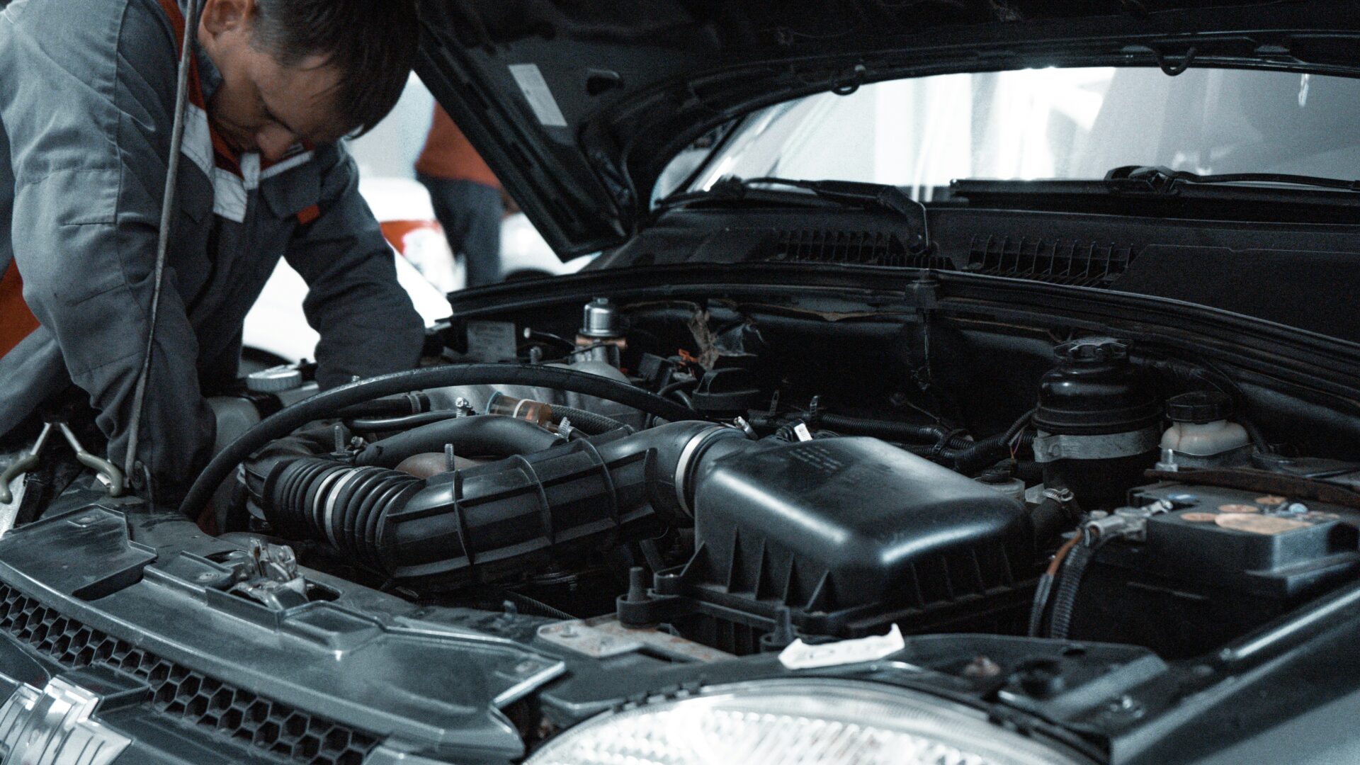 Svarbiausi automobilio priežiūros darbai, kurių nereikėtų praleisti